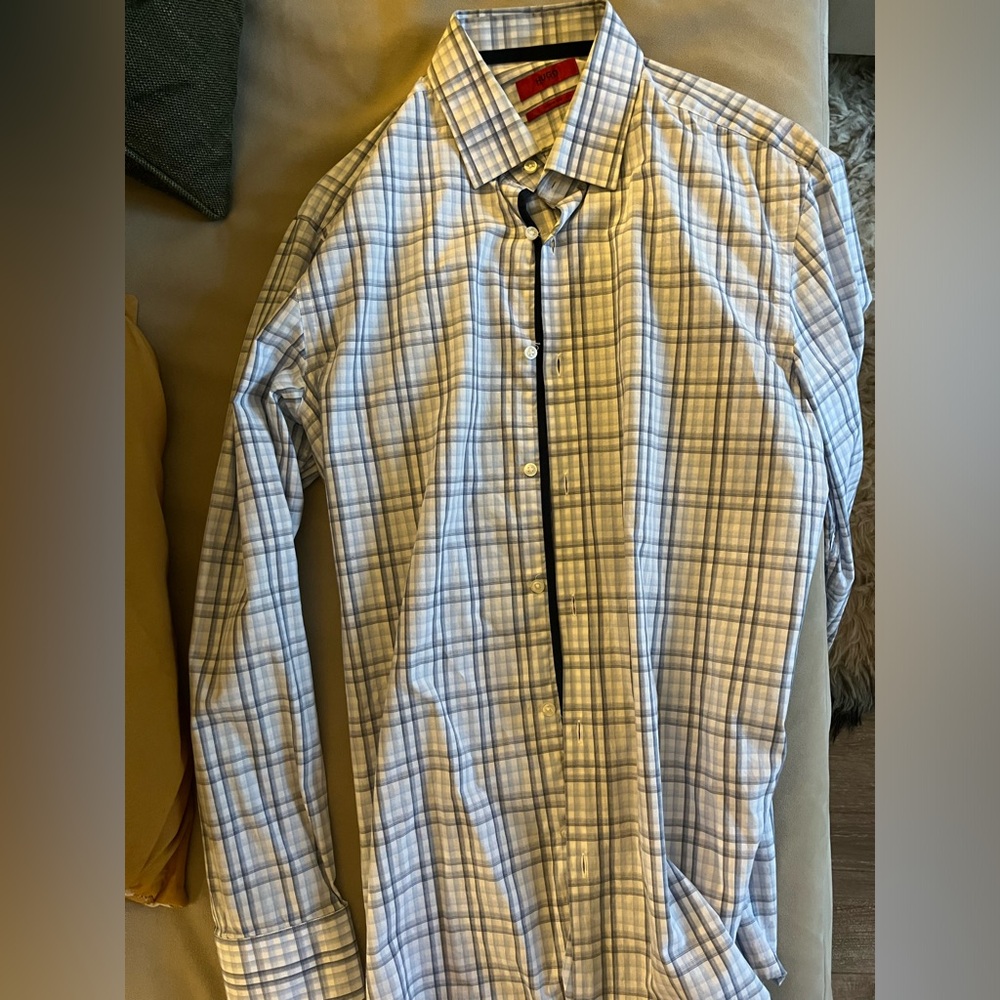 Hugo Boss Dress Shirt - 15.5 32/33